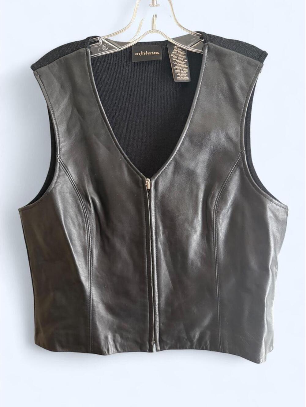 Croft & Barrow black faux leather vest with zipper closure